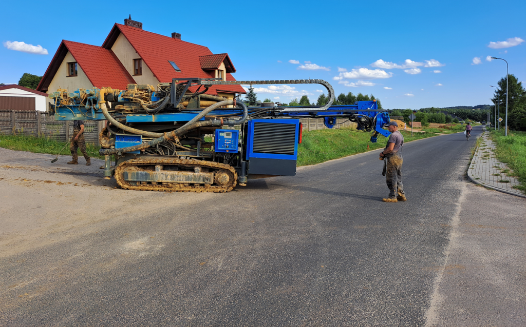 maszyna do odwiertów studni